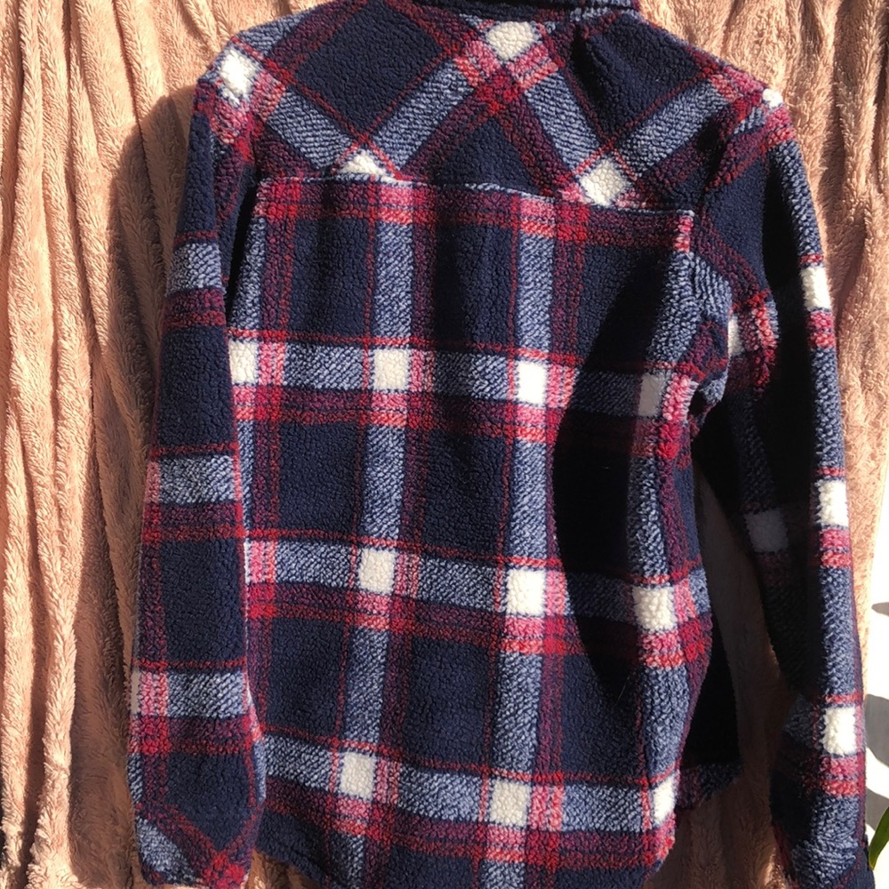 Fuzzy Jacket - Picture 4 of 5